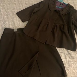 Skirt Suit NWOT